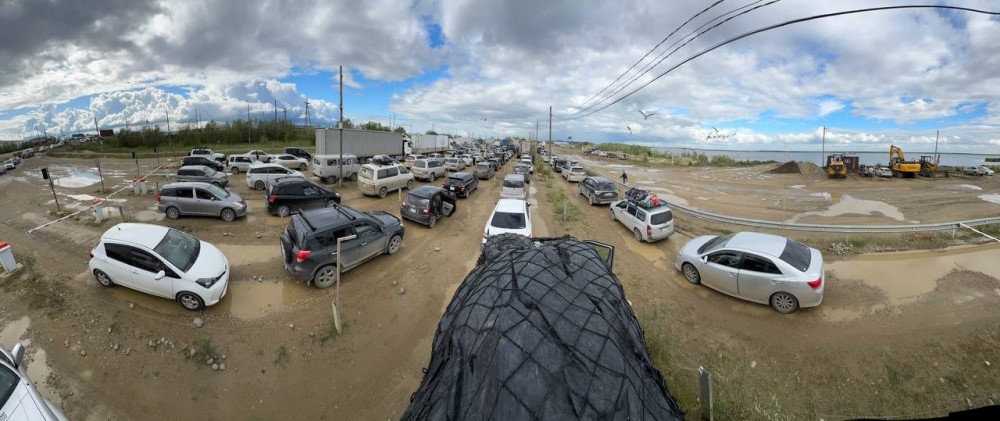 Якутск, очередь на паром