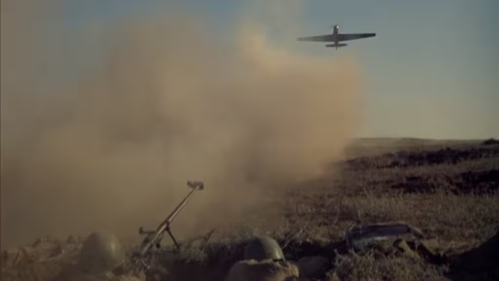 Zlin-326 в фильме «Они сражались за Родину»