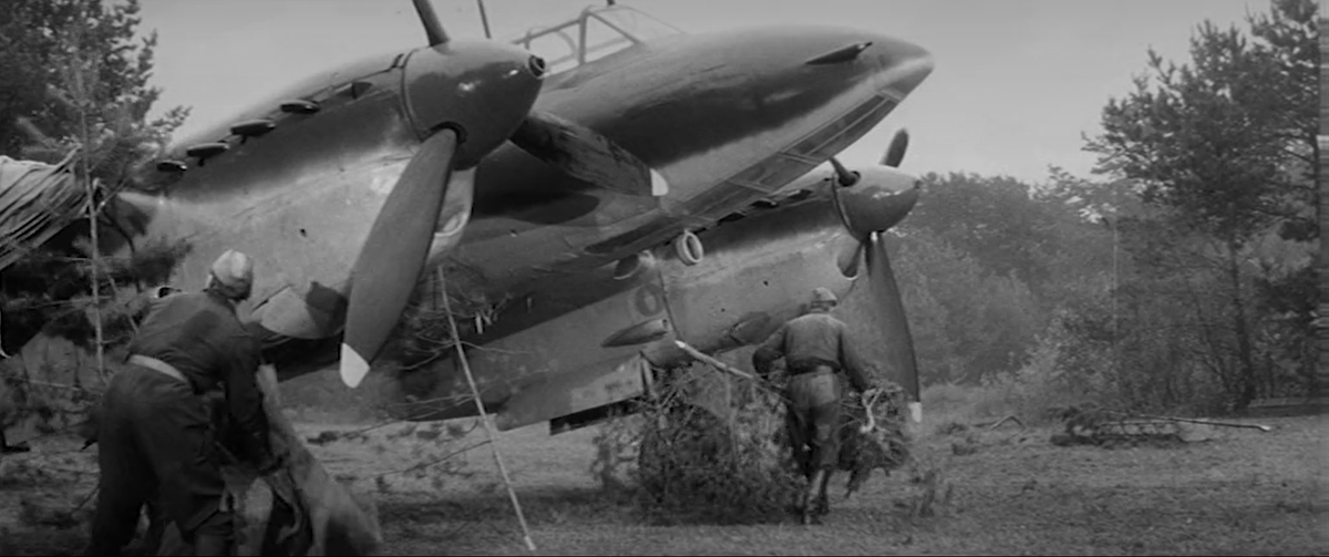 Пе-2 из Монино в фильме
