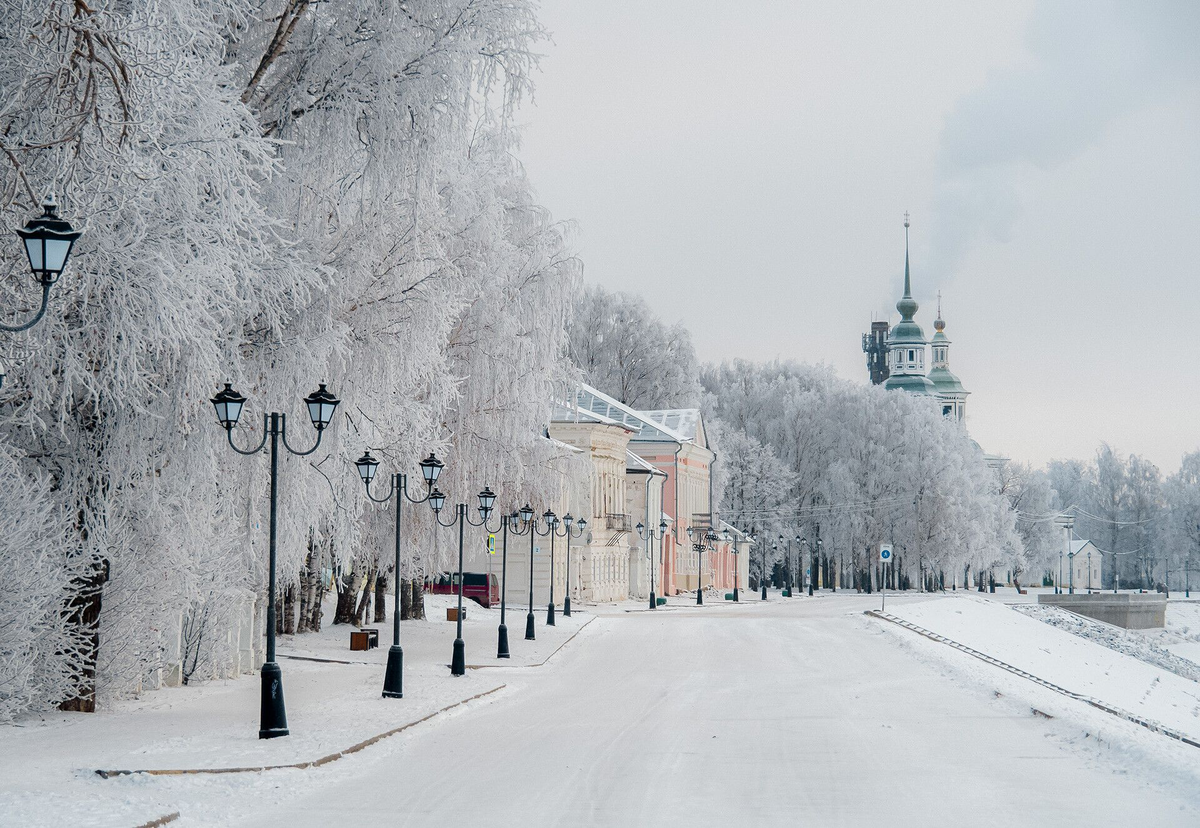 Источник: https://www.pinterest.com/pin/powis-towers-in-old-aberdeen--142356038206752925/