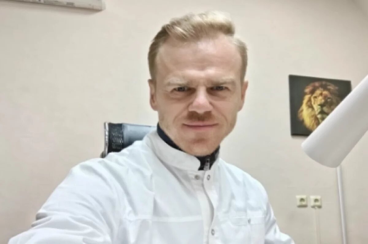    Врач Рыжий рекомендует есть жирную пищу перед окунанием в прорубь