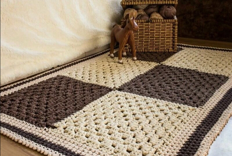 Вяжем изделия из Бабушкиного квадрата