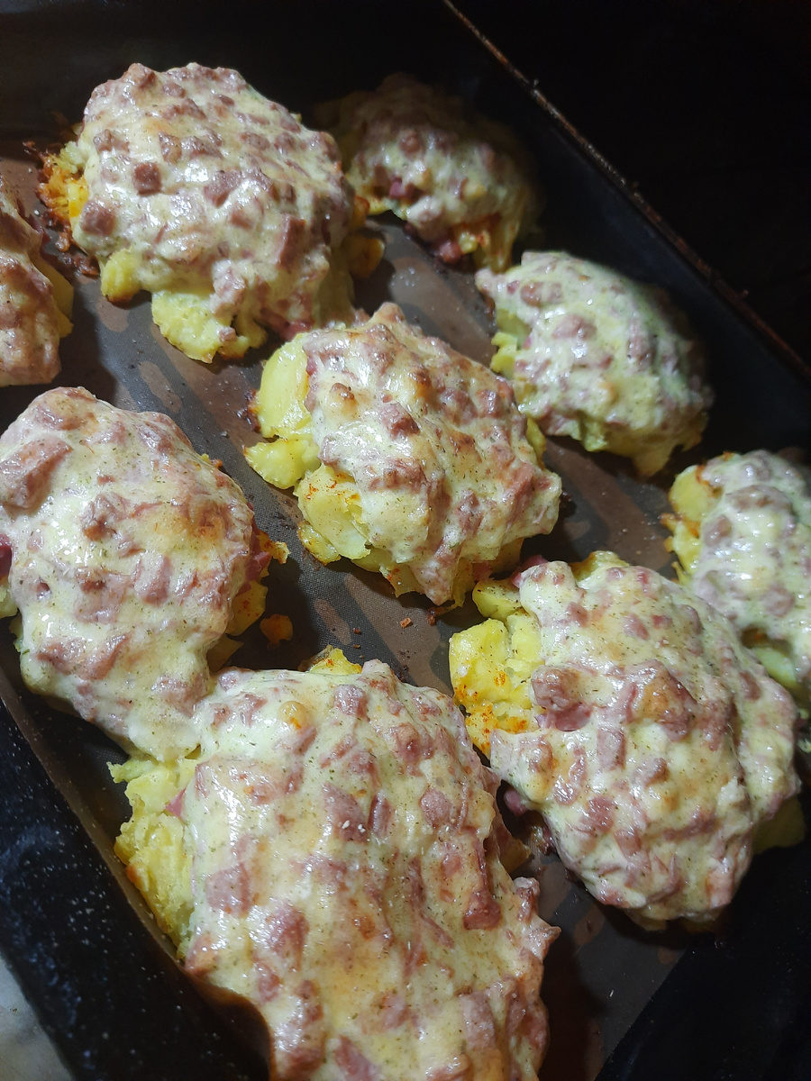 Вот такие картофельные котлетки у меня получились.