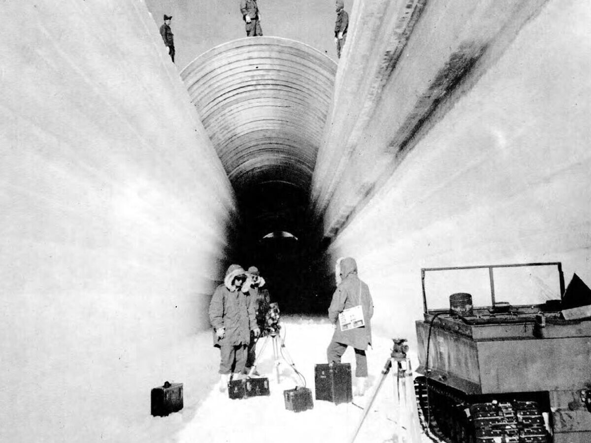   Строительство туннеля Лагеря века (Camp Century) | © Public domain