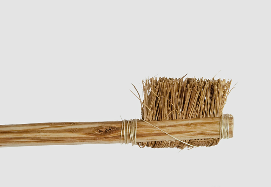 "Зубные мётлы" из конской щетины времён Ивана Грозного