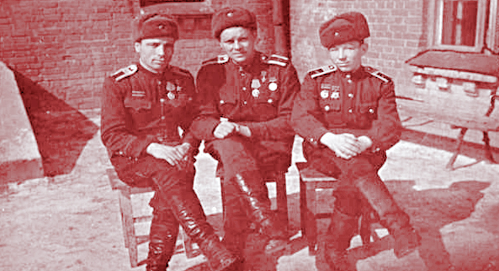 Что сделал 18-летний сержант РККА, когда ему пришлось командовать полком? Как такое вообще могло произойти