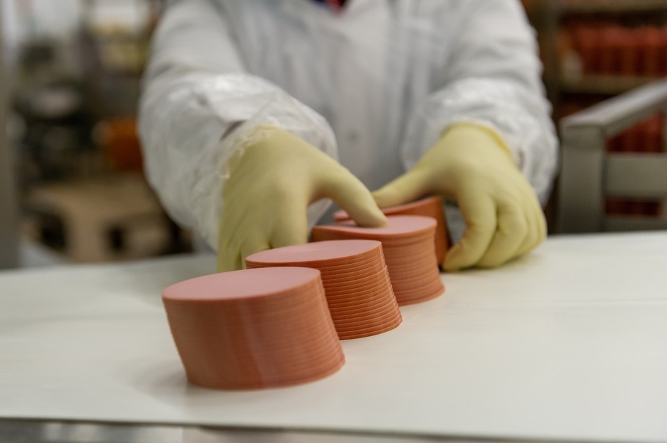    Регулярное употребление продуктов с нитритом натрия может повышать риск рака Олег ЗОЛОТО