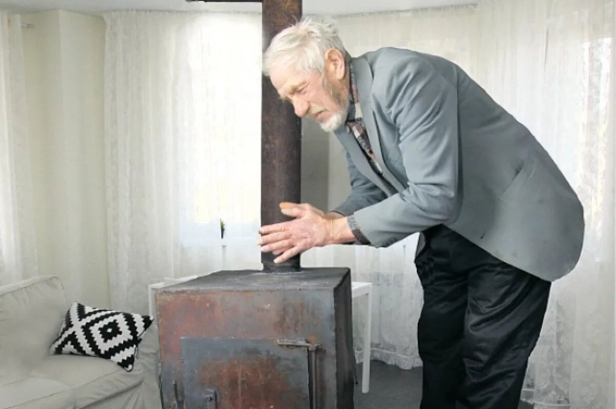    В Омске в сильные морозы отключили отопление в десятках домов