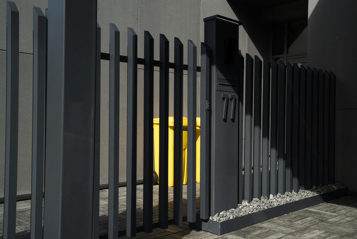 Алюминиевая расчёска в КП Южные горки