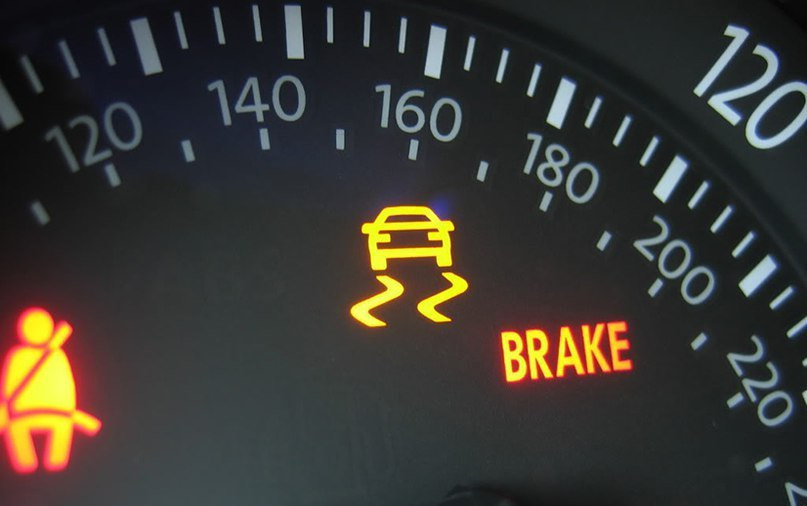 Секрет кнопки ESP: Когда и зачем её отключать зимой?