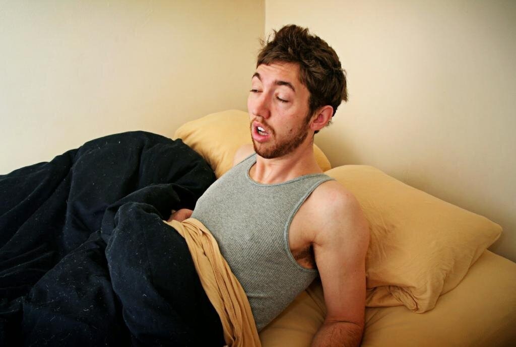    Состояние «туплю и хочу обратно спать» после сна — это классическая сонная инерция, она может длиться от минут до часов. Источник изображения: 9111.ru