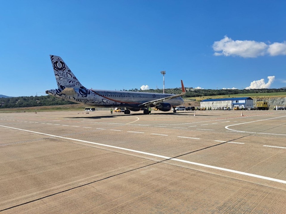    Аэропорт в Геленджике Галина КОПЫЛОВА