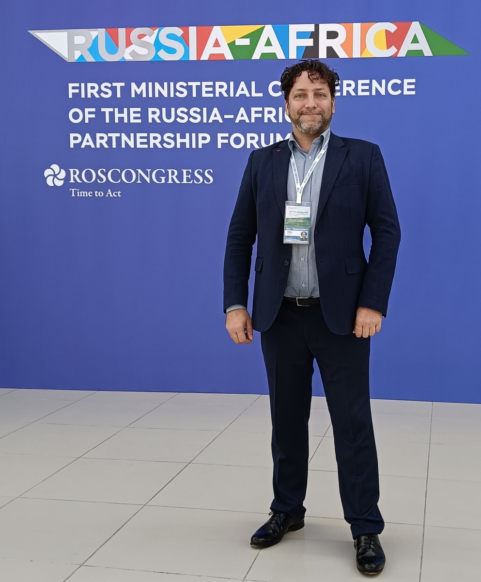 Евгений Манакин 