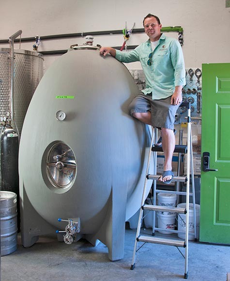 Бетонные яйца на винодельне: как и зачем их используют? by Caxap and Wine