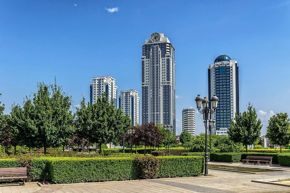 "Грозный-Сити". Согласитесь, это явно не то, что мы представляем в первую очередь, когда говорим о Чечне.