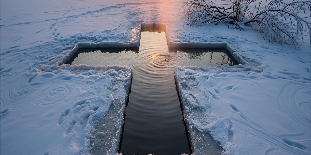 ЗАЧЕМ НА КРЕЩЕНИЕ ОКУНАЮТСЯ В ПРОРУБЬ?