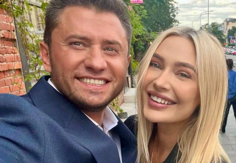 Сильная блондинка без компромиссов. Личная жизнь актрисы Натальи Рудовой