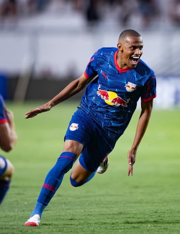    Джон Джон близок к переходу в «Зенит» за 18 млн. евроевгений