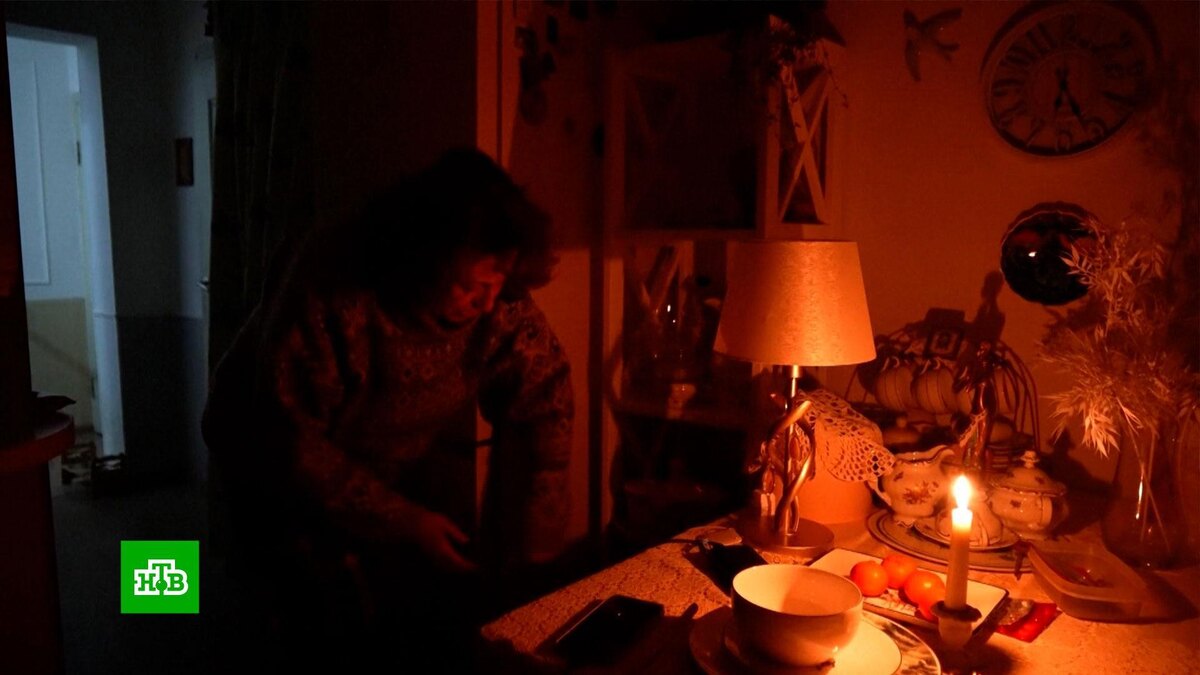    Во время блэкаута в Киеве Зеленский и Кличко устроили    онлайн-перепалку