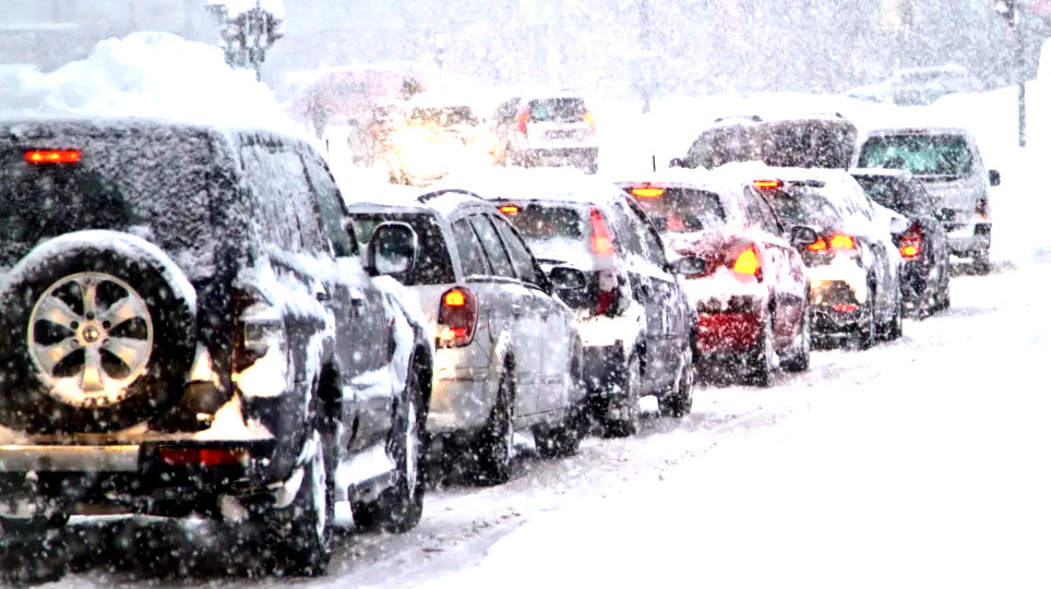 Как зимой мы портим свои автомобили: 5 ошибок, которые стоят вам денег каждый сезон