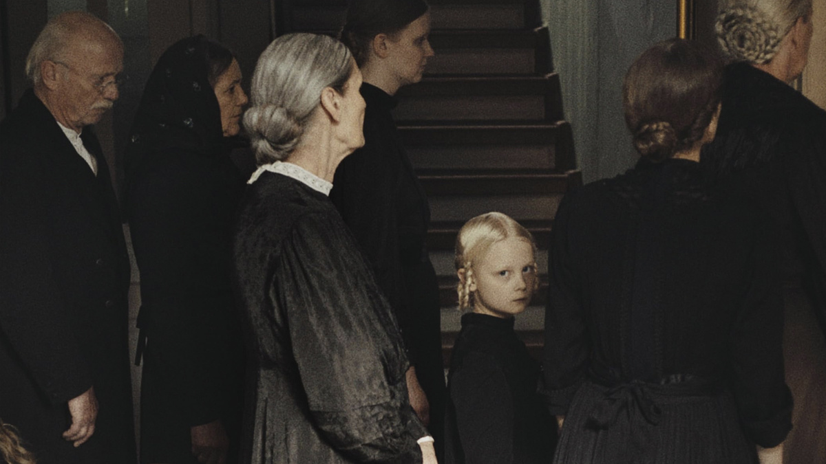 Кадр из фильма "Звук падения"