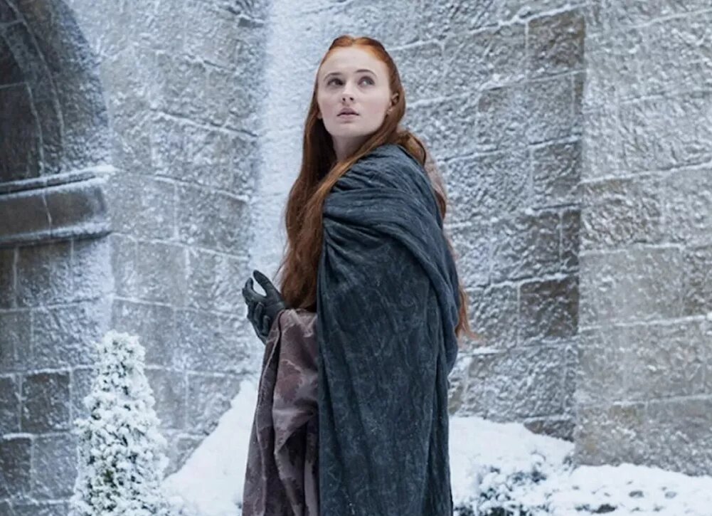    Конкурентка Джоли: Софи Тернер показала первое фото в образе Лары Крофт