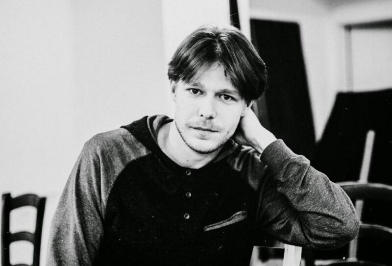    Никита Ефремов: актерский дар и репутация покорителя женских сердец.
