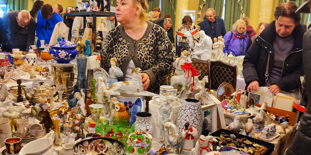 Мосвинтаж в особняке Барышникова и возможность примерить русские венцы