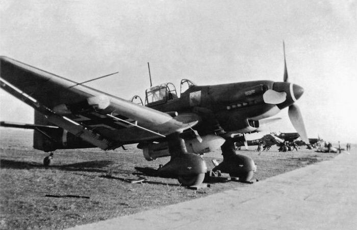 Один из самых результативных бомбардировщиков войны.