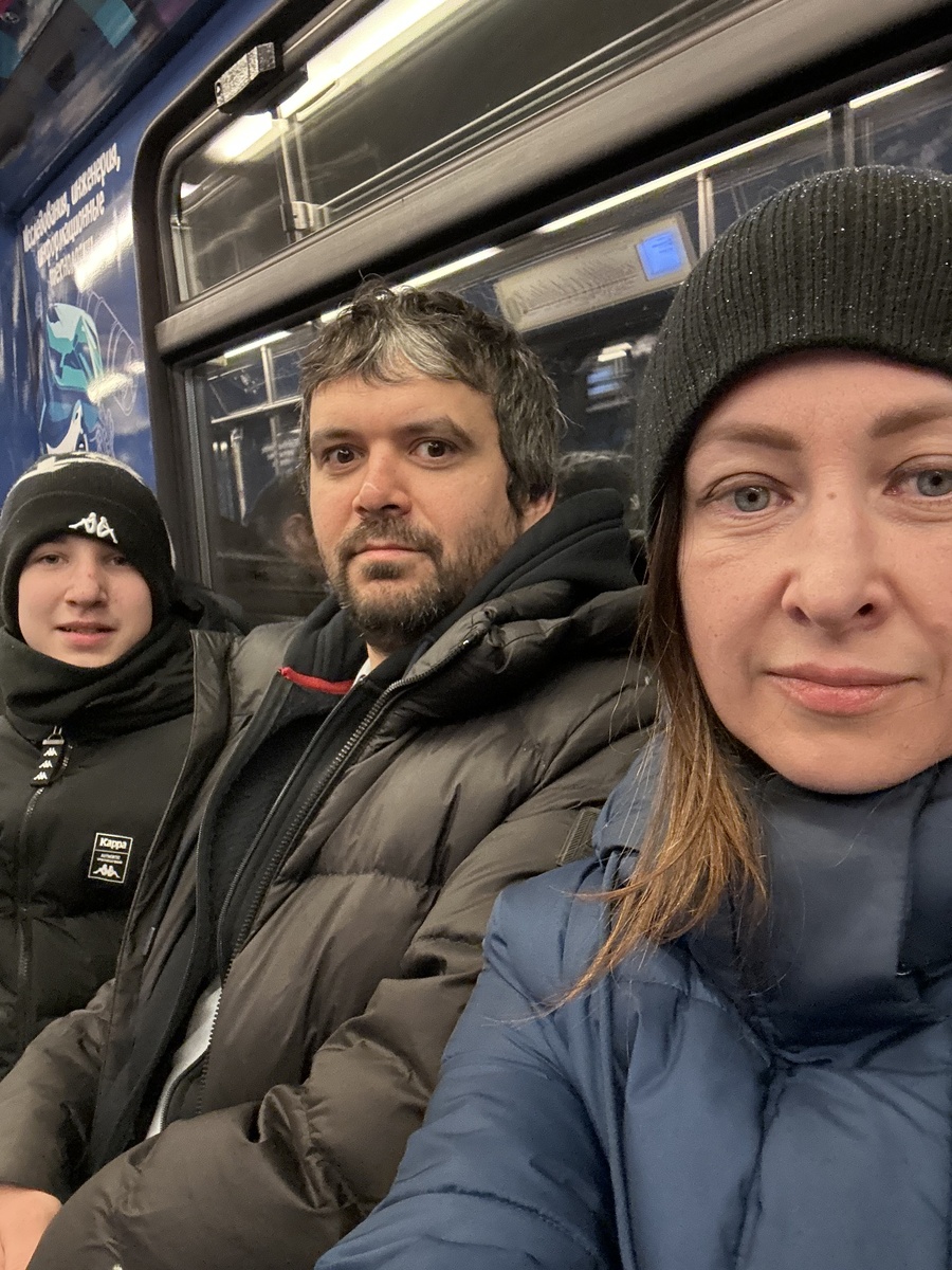 Конец декабря. Едем на работу 