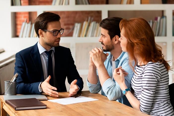 Стало известно, аренда какой недвижимости подорожает с 1 февраля. Обложка © Shutterstock / FOTODOM / fizkes