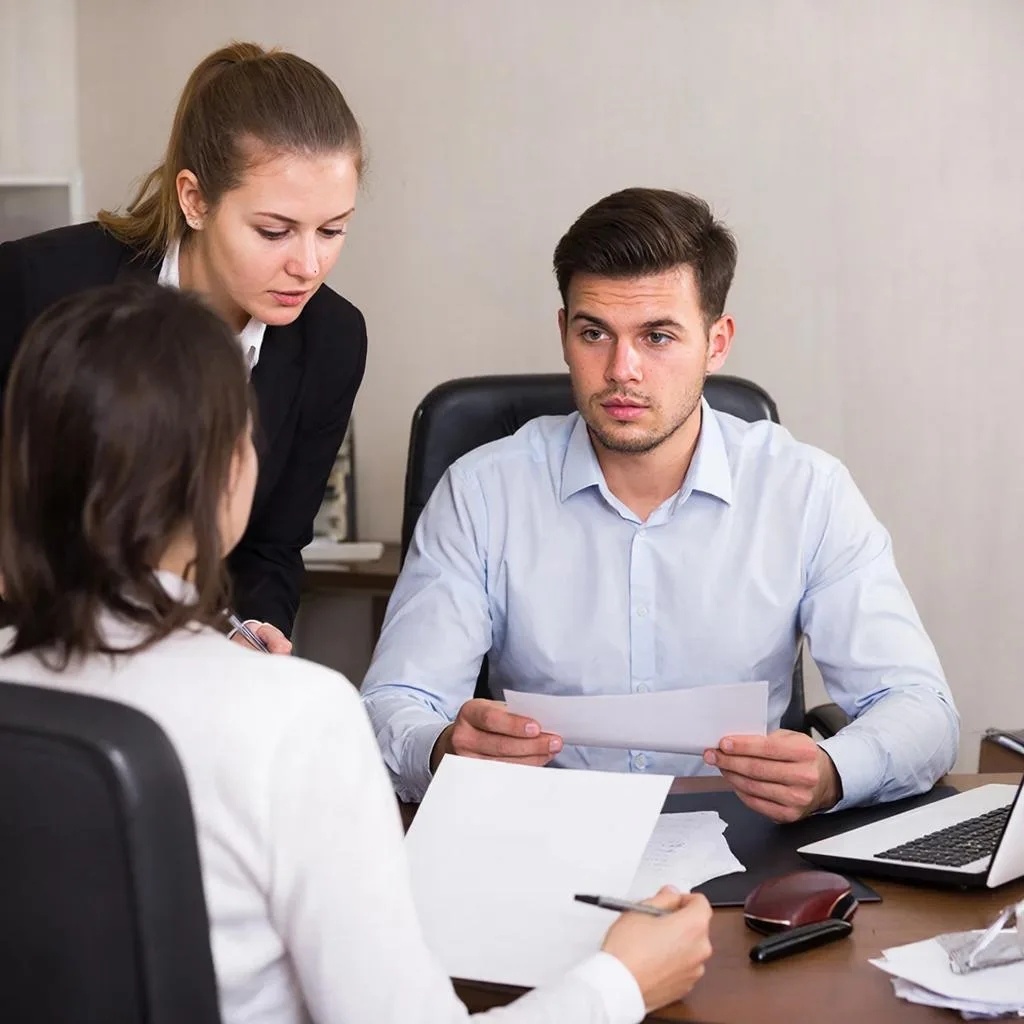 Причины увольнения сотрудников и способы их преодоления