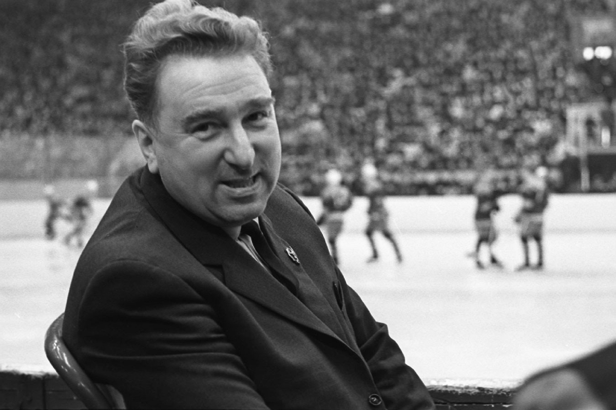 Годы профессиональной деятельности Анатолия Владимировича Тарасова - с 1946 по 1974 год. 