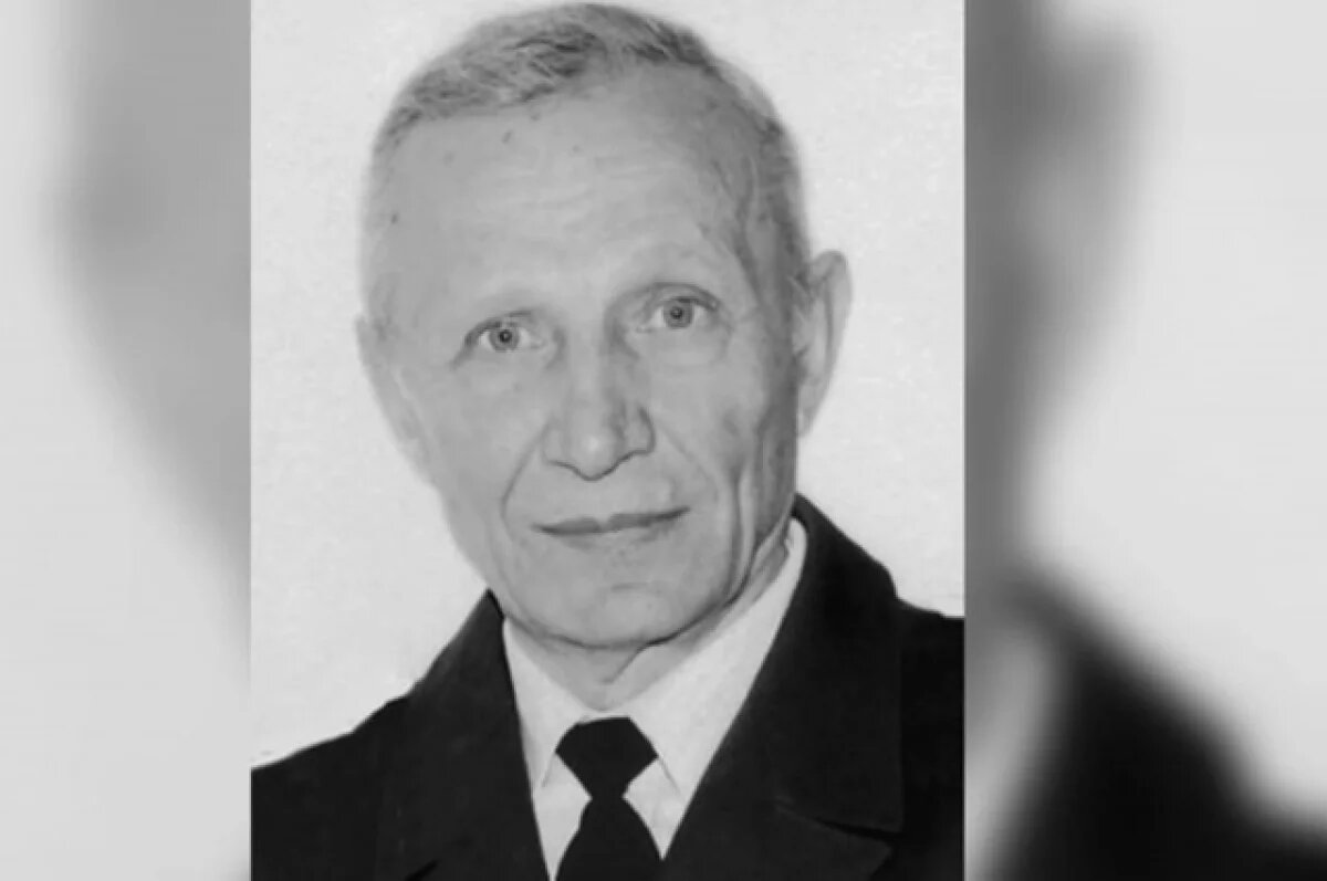    В Омской области скорбят по ветерану избирательной комиссии Юрию Борщу