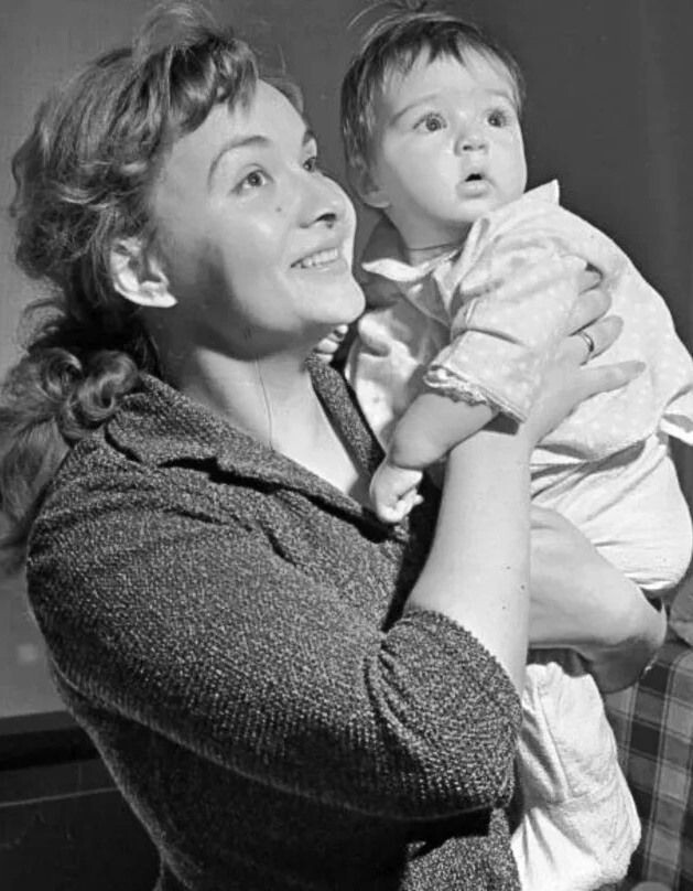 Маргарита Володина с дочкой Машей