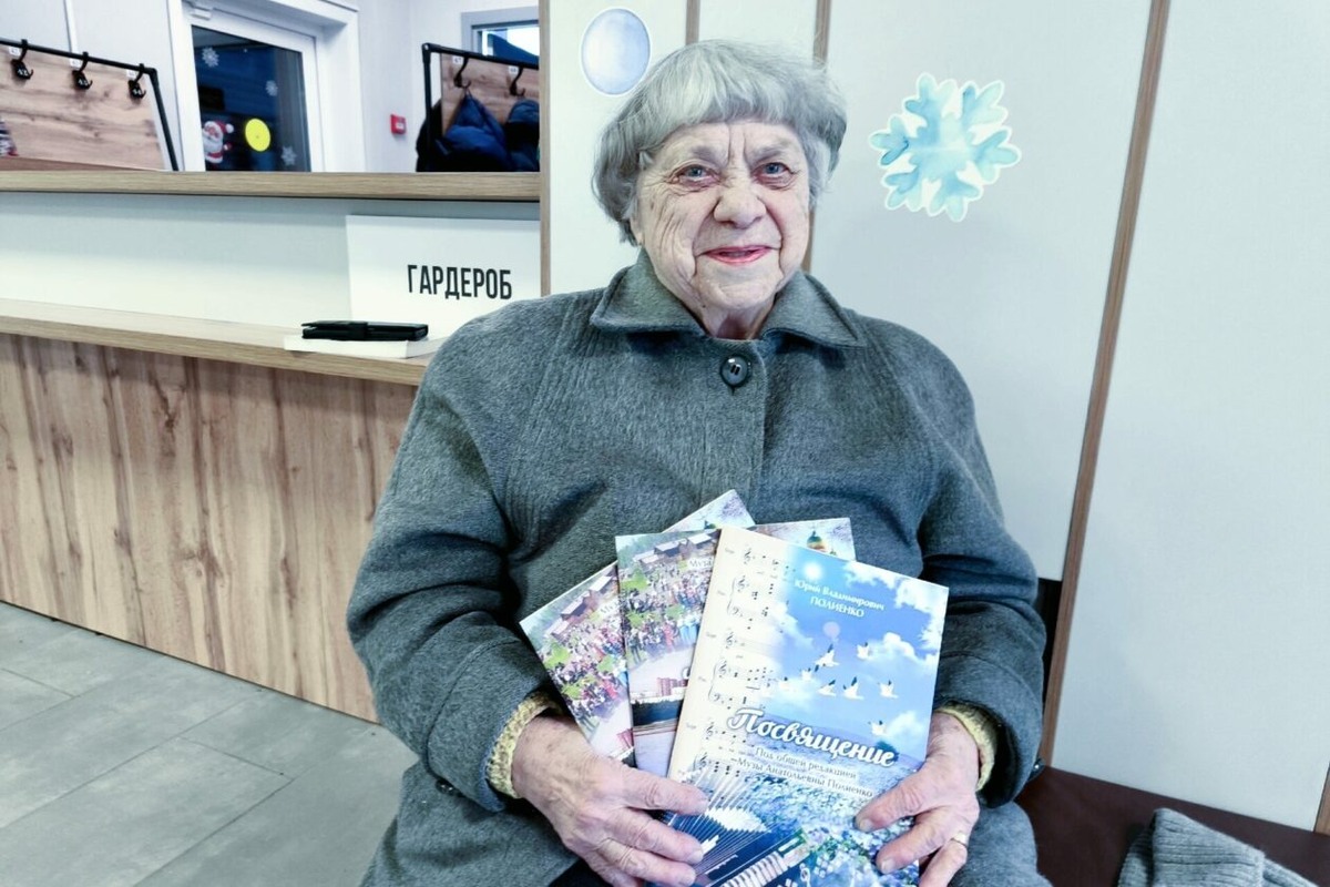 93-летняя пианистка Братска передала в дар библиотеке уникальные книги
Фото: Центральная городская библиотека имени И. Черемных