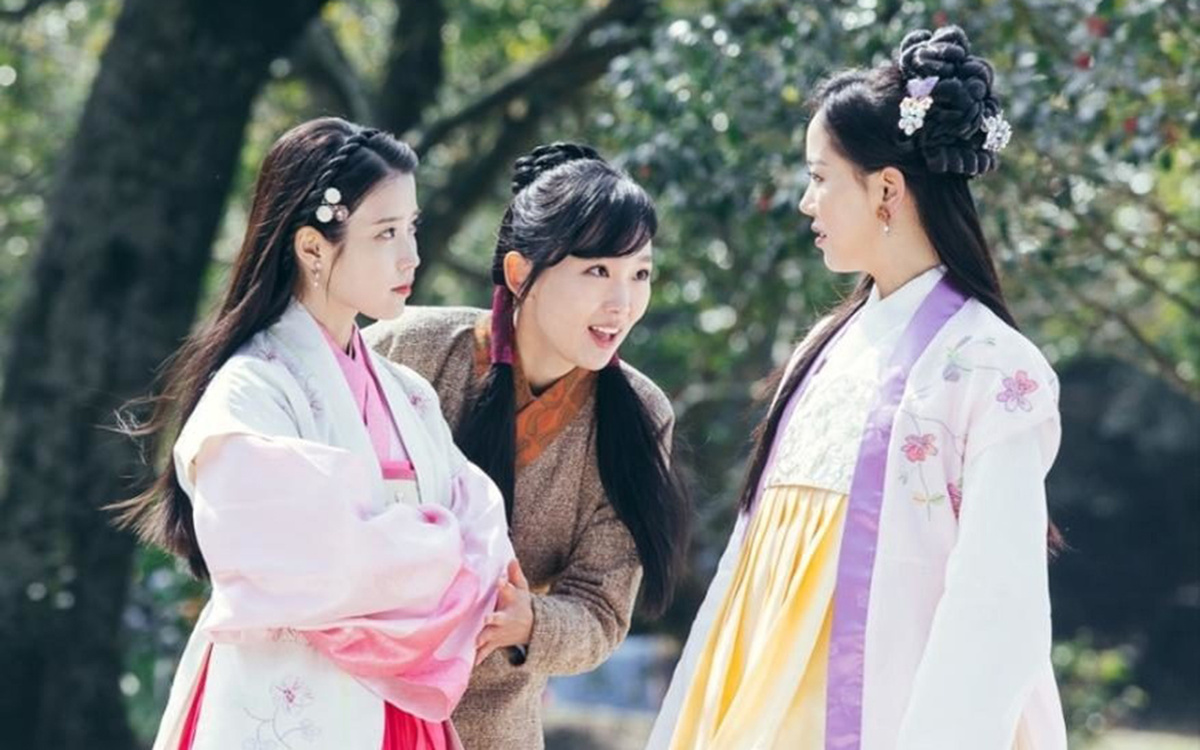 Кадр из дорамы «Алые сердца: Корё»