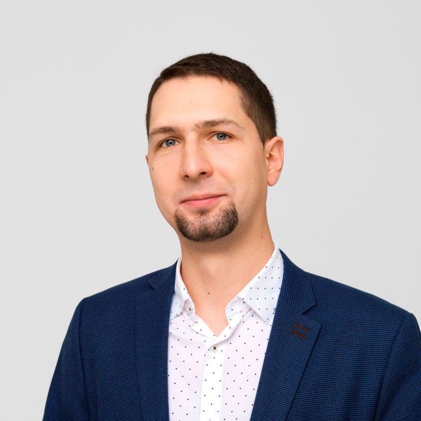 Андрей Сюзев, продакт-менеджер MEDEQ по офтальмологическому оборудованию