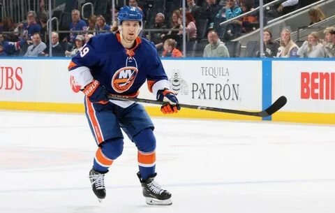 Шабанов в одном из матчей НХЛ 