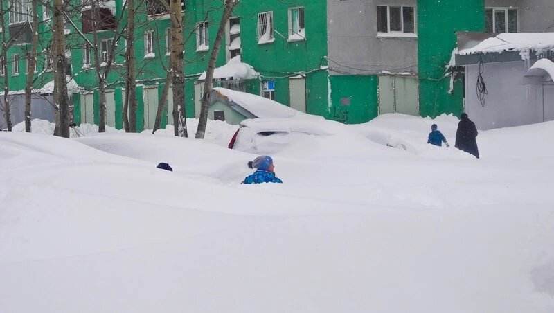    2015: Рождество под снегом и вездеходы Фото: @ufedor / livejournal.com