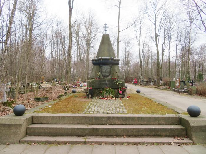 Памятник погибшим чинам Лейб-гвардии Финляндского полка - Санкт-Петербург
