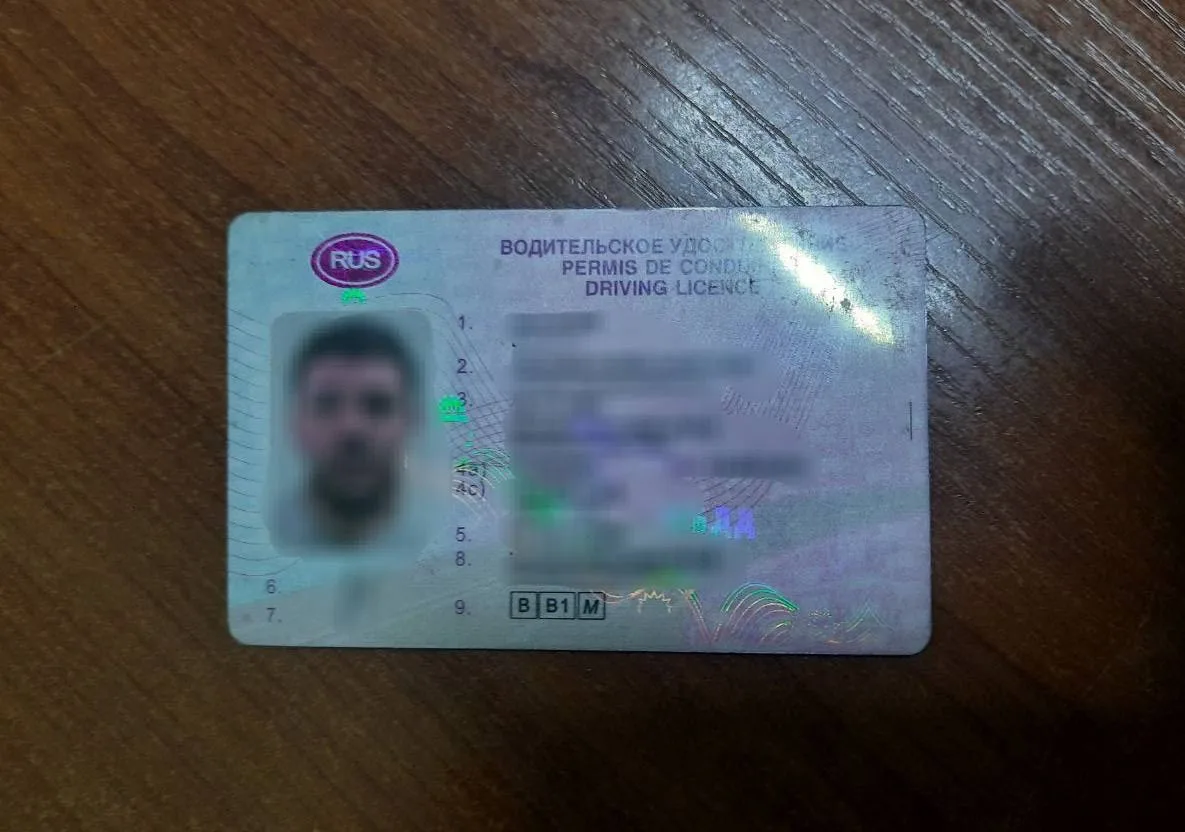     Пьяного водителя с поддельными правами задержали на юге Красноярского края