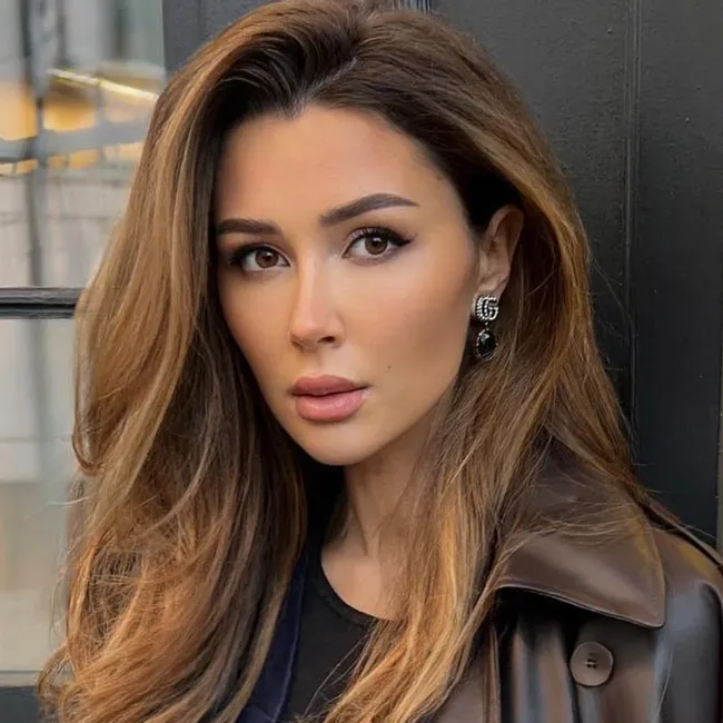 Анна Заворотнюк