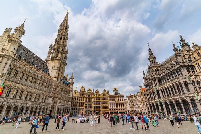 Обложка © Shutterstock / FOTODOM / Mo Wu