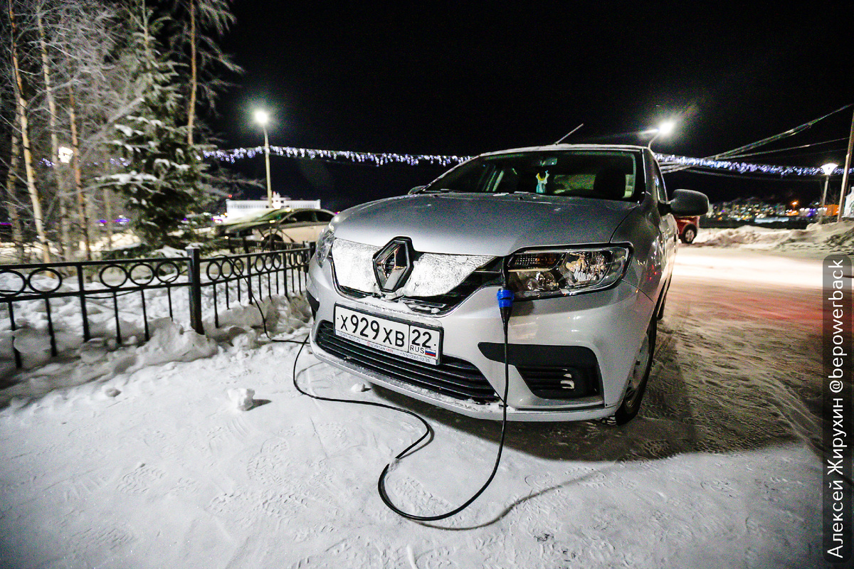 «Северная паутина»: типичный пейзаж зимнего двора, который скоро уйдет в историю