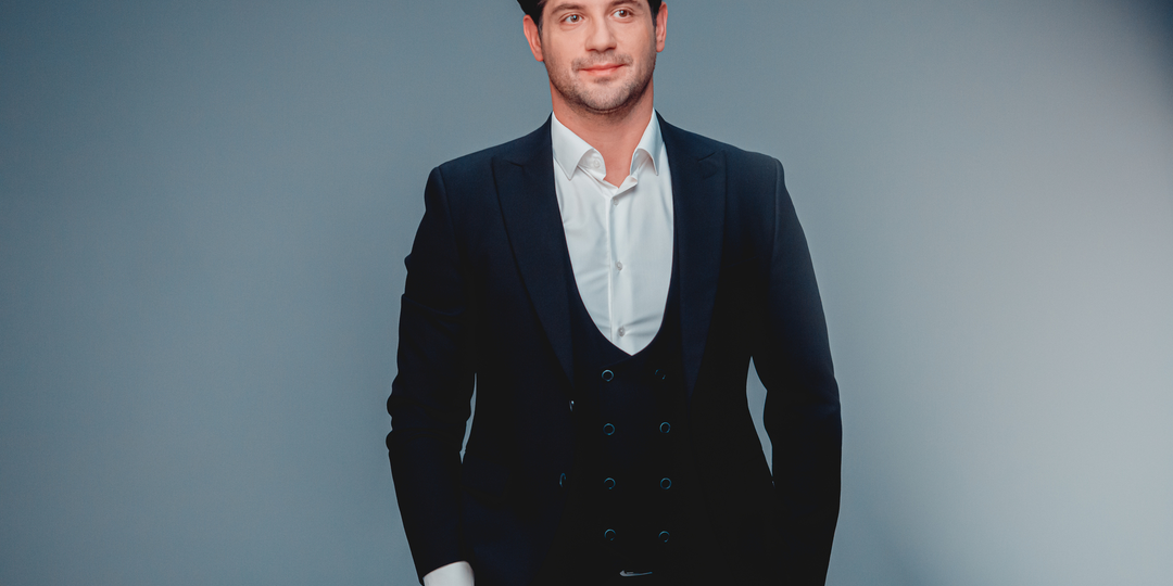 После развода Марк Богатырев уехал в Таиланд. Тишина, монахи и ежедневная медитация