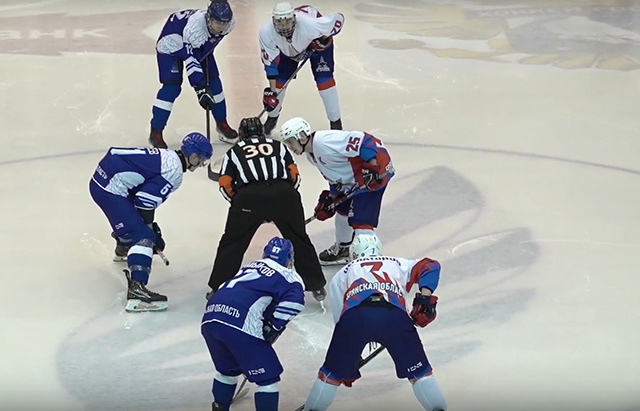 Тверские хоккеисты потерпели фиаско на своем льду