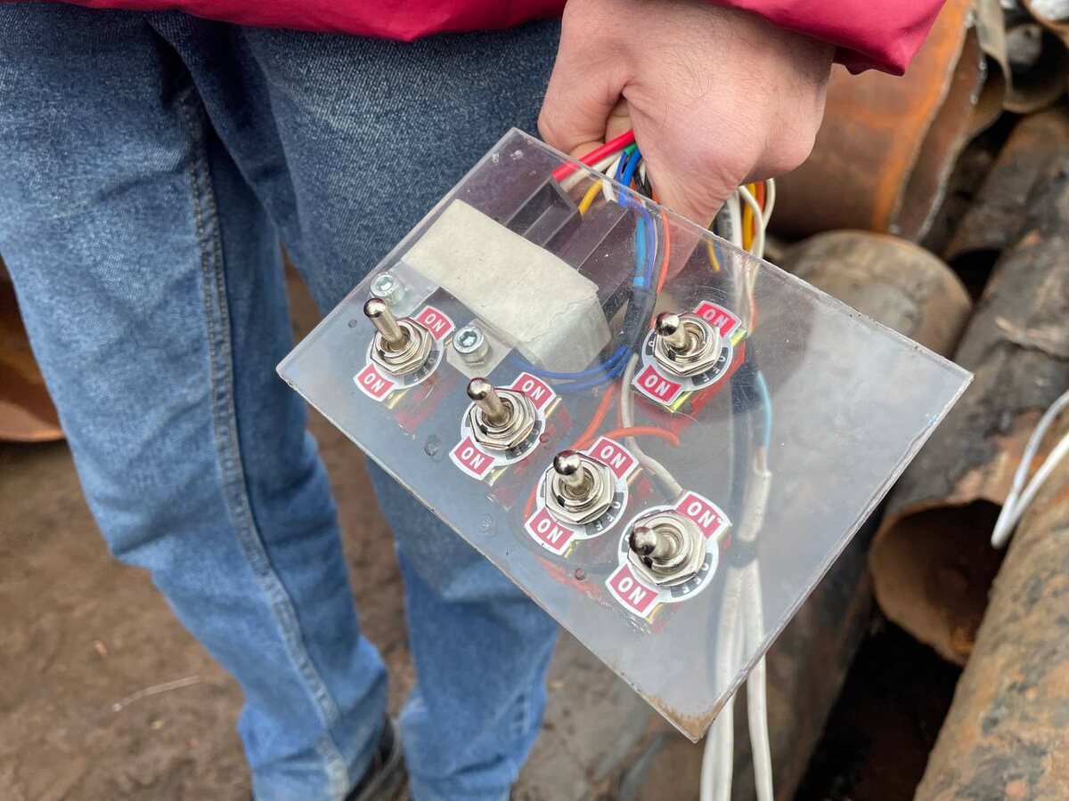 Пульт управления внутритрубным роботом