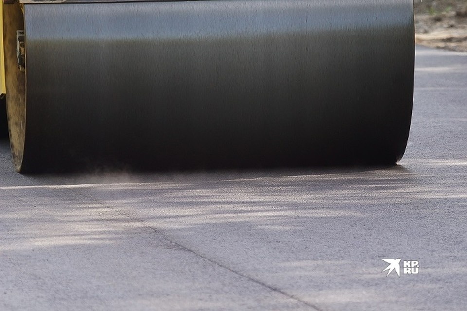    В ремонт дорог в Свердловской области в 2026 году вложат 1,6 миллиарда рублей Алексей БУЛАТОВ