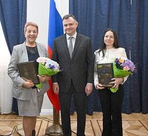 О.А. Блотницкая, Ю.Б. Слюсарь, К.С. Хороших. / ФОТО donland.ru Администратор  📷
